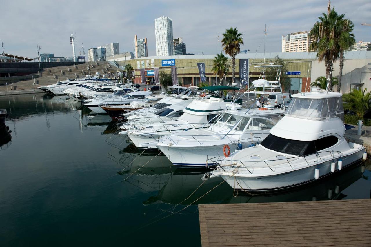 Boat Hotel Barcelona Sant Adria de Besos Exterior photo
