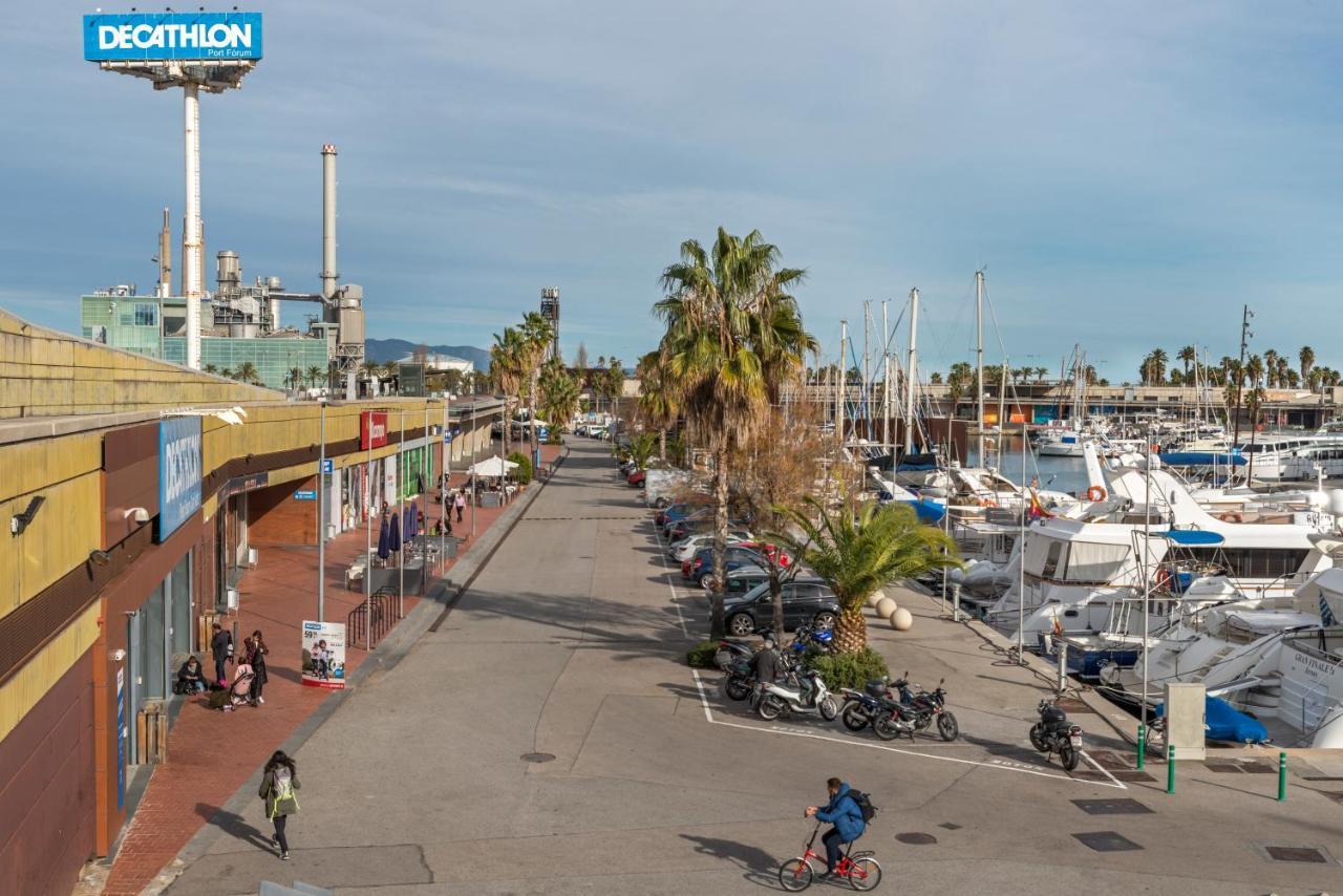 Boat Hotel Barcelona Sant Adria de Besos Exterior photo
