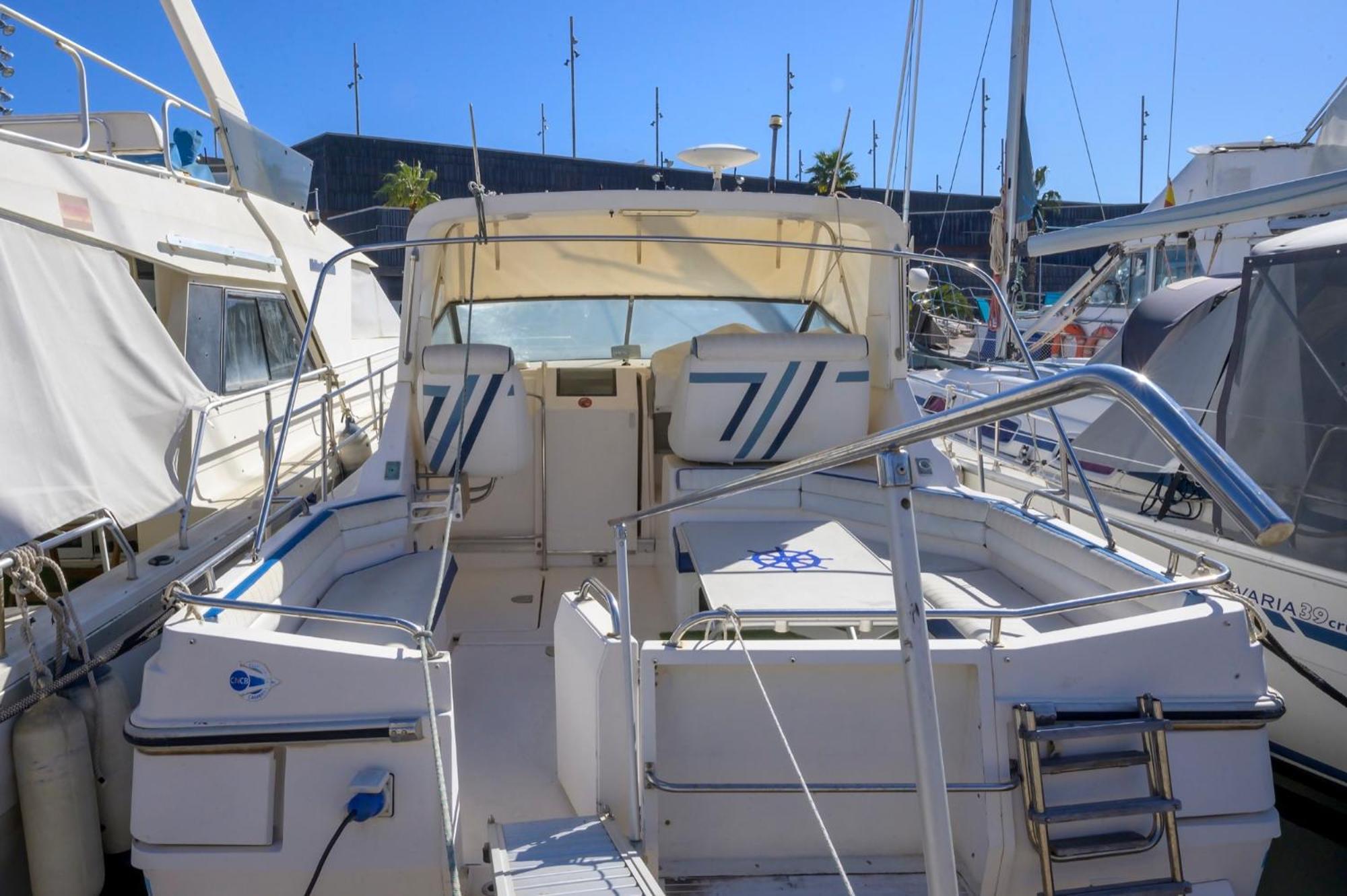 Boat Hotel Barcelona Sant Adria de Besos Exterior photo